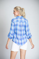  B52A - Button-up With Roll-up Sleeve