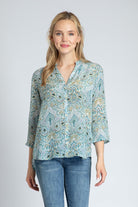 Modern Paisley Print - 3/4 Sleeve Mandarin Collar Button-up