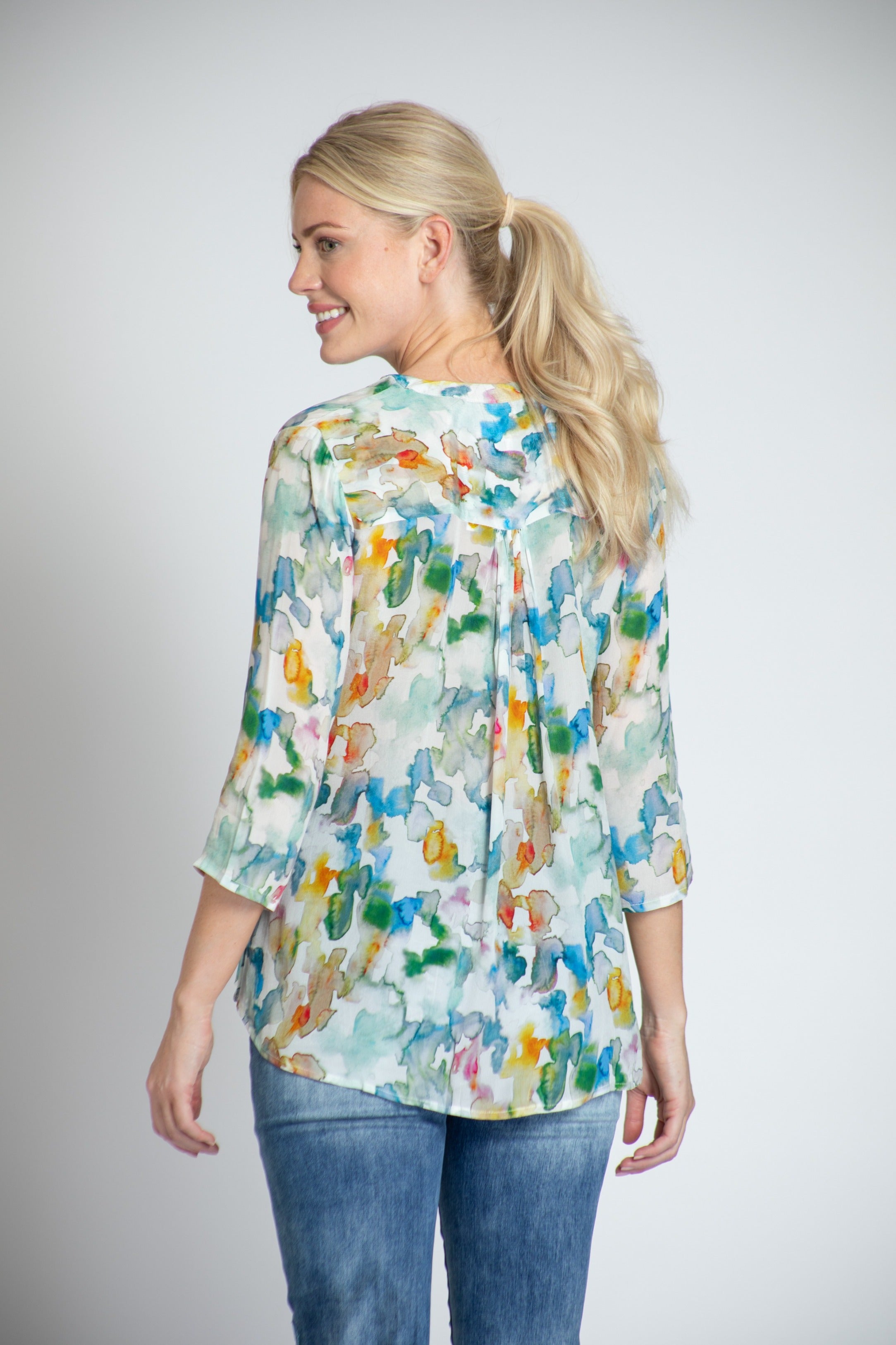  Desert Dyes Watercolor Print - V-neck With Tassel