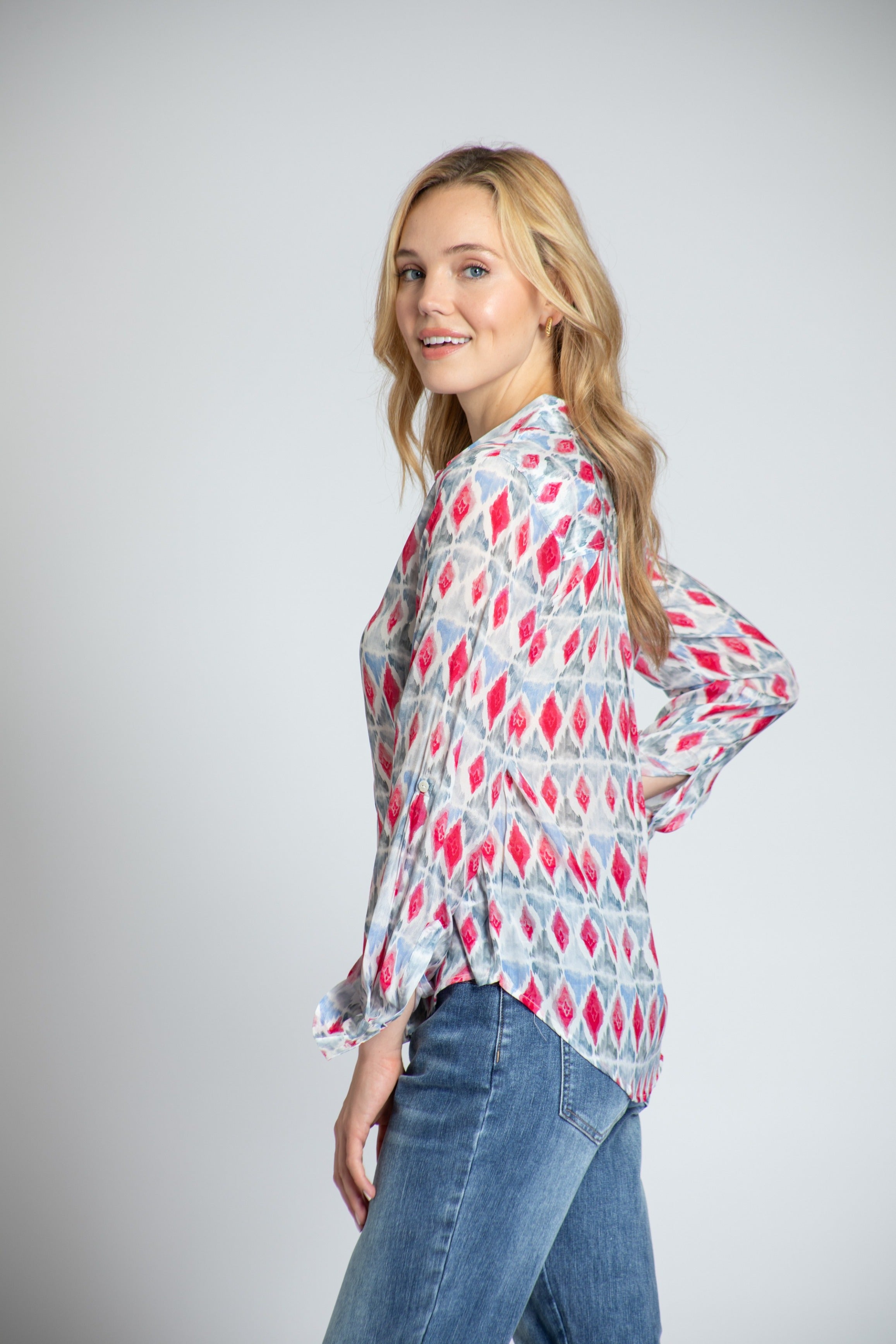 Diamond Ikat Print - Button-up With Roll-up Sleeve