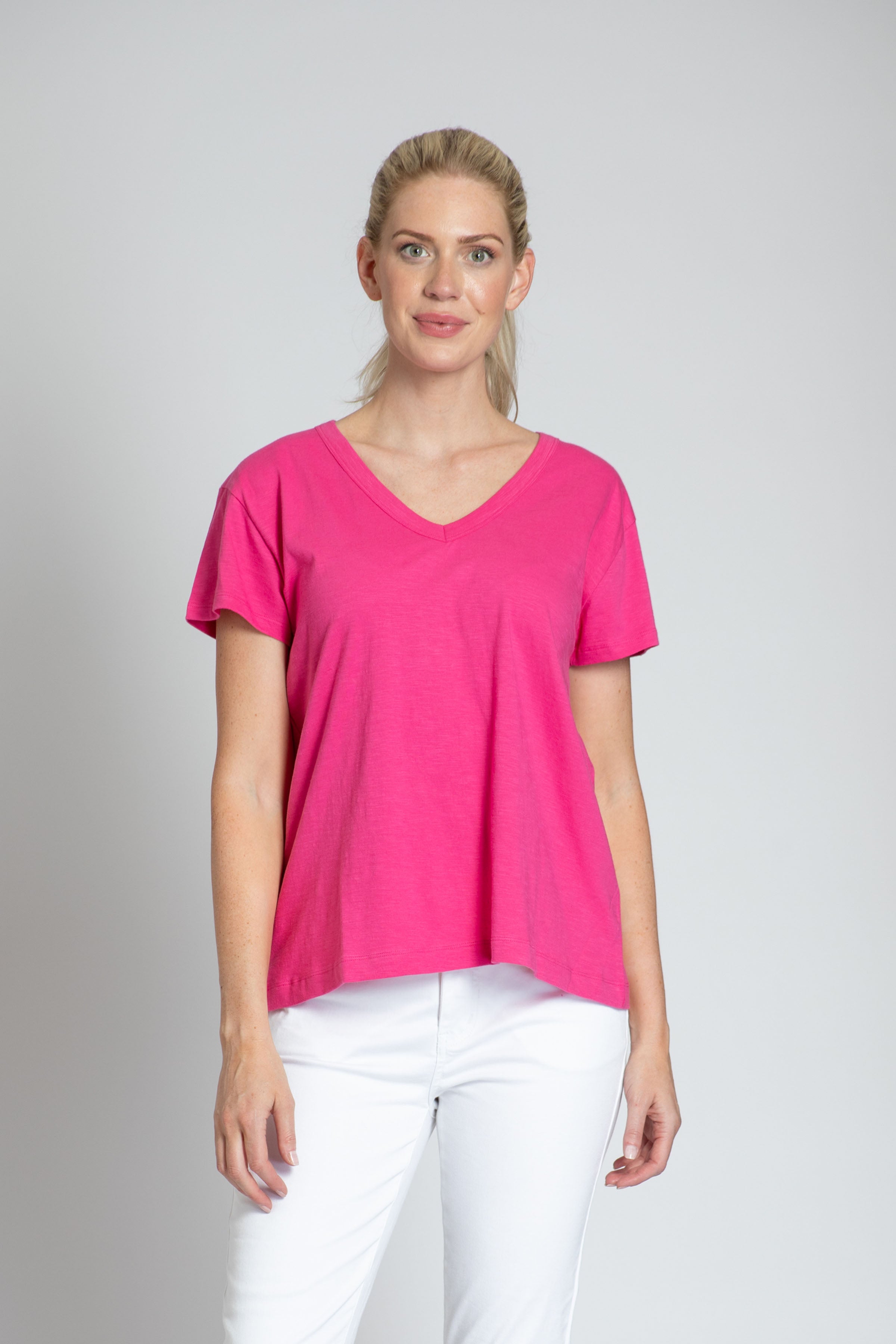 Short Sleeve V-Neck - pink | frnt side