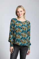 Retro Geometric Print - Pullover With Smocked Cuff | front side