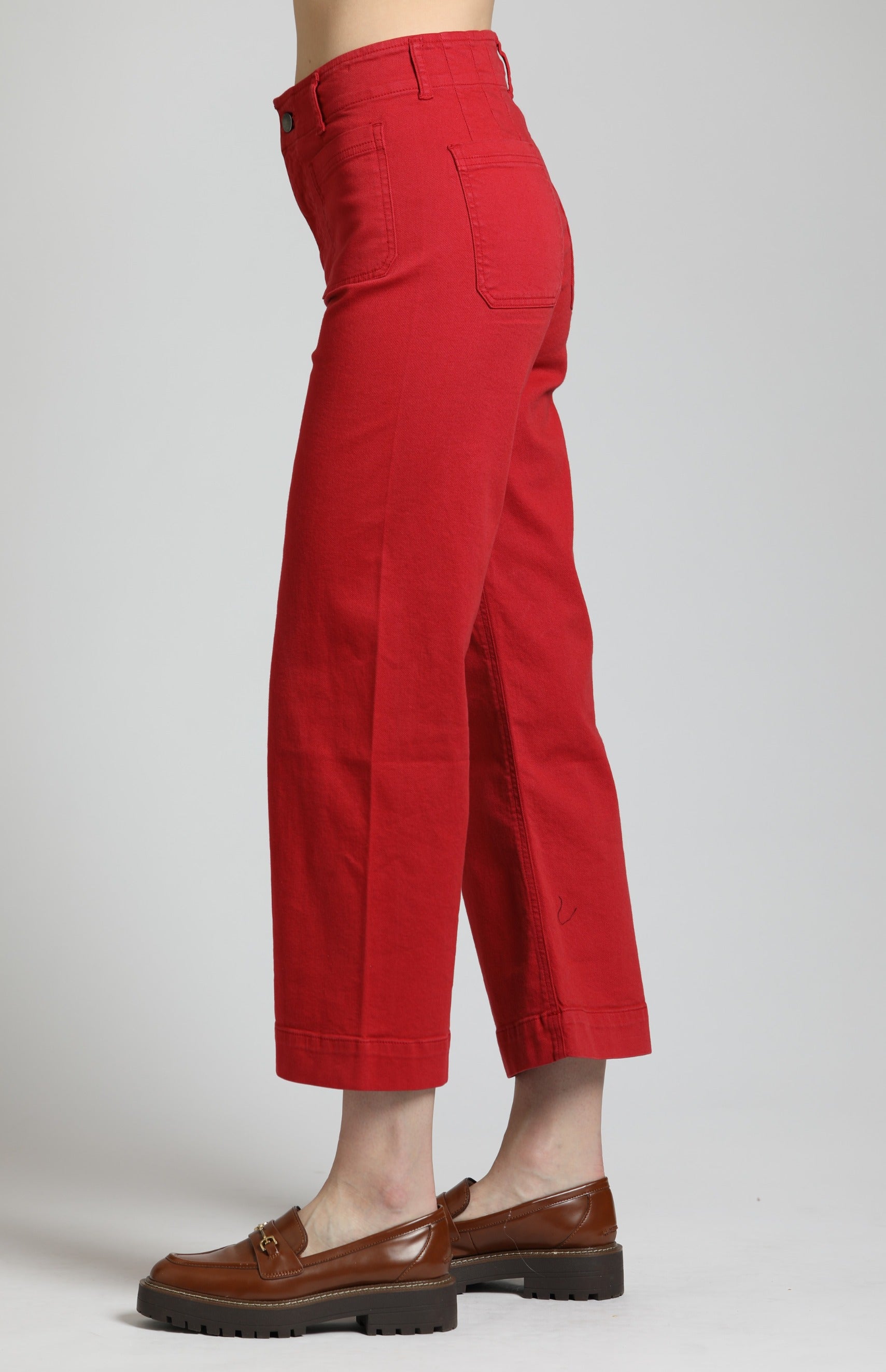 Dropped Wide Leg Pant With Patch Pockets | left side