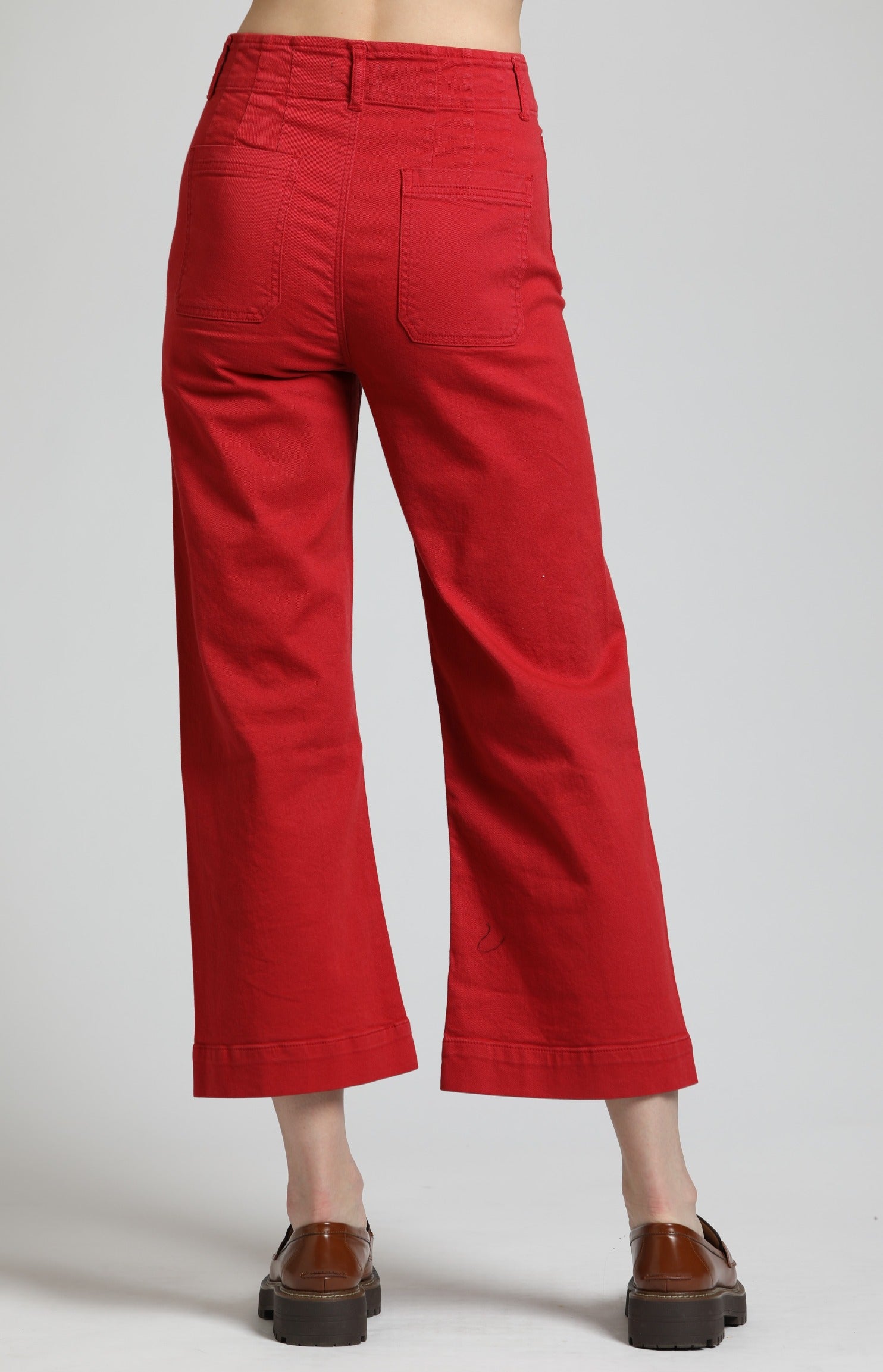 Dropped Wide Leg Pant With Patch Pockets | back side