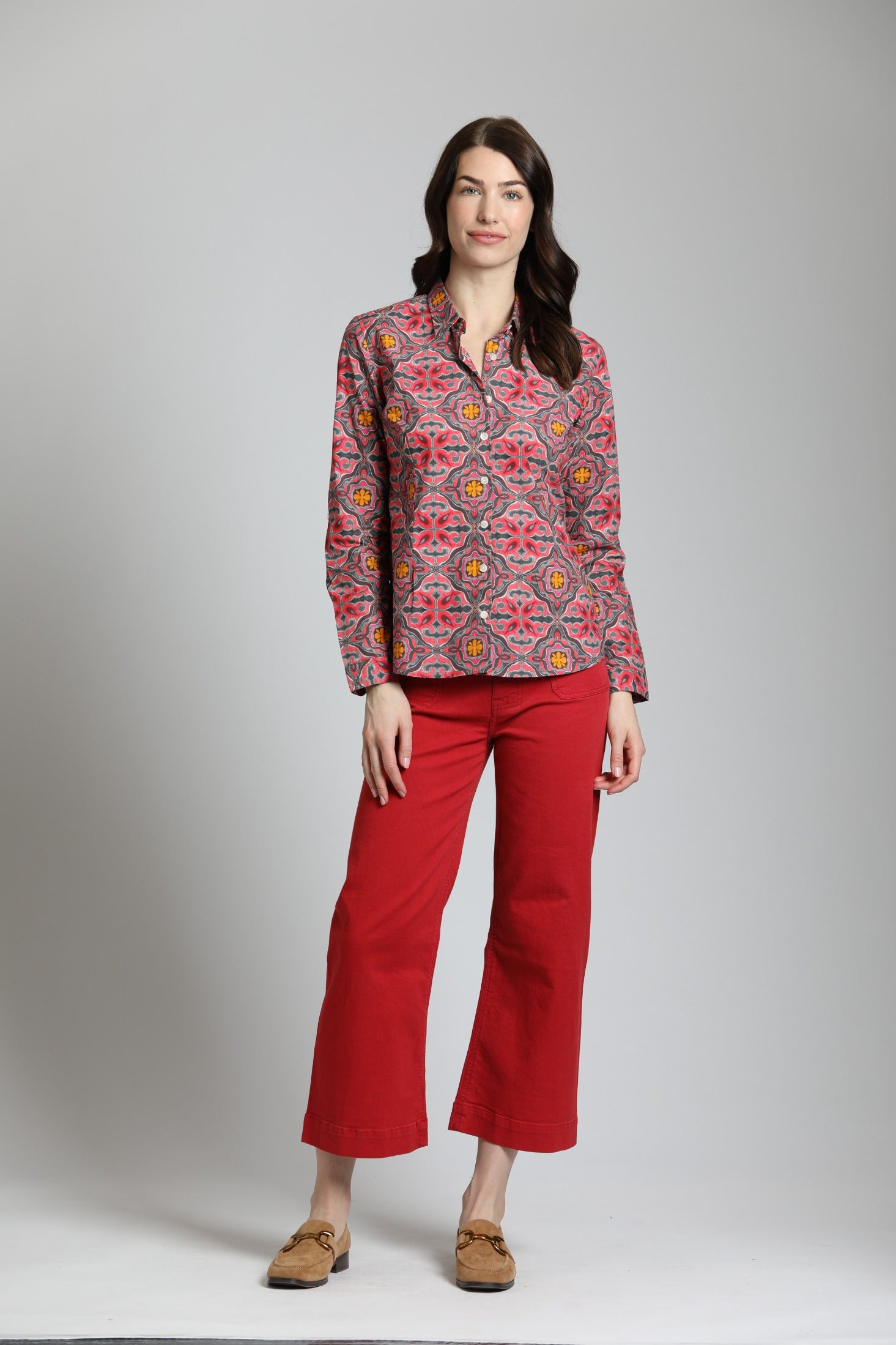 Decorative Paisley Medallion Print - Classic Button-up Shirt